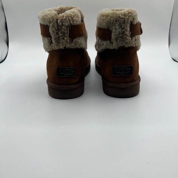 Ugg Brown Suede Boots w/Sherling - EXCELLENT CONDITION - Size 10 - Picture 5 of 7